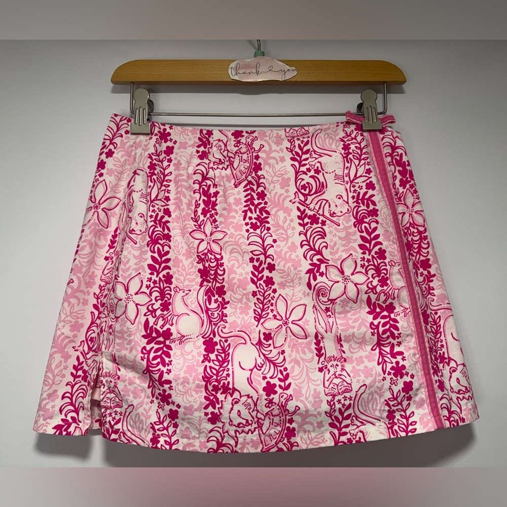 Lilly Pulitzer Boardwalk Cafe Pink White Tropical Animal Print Skort  Size 2 EUC